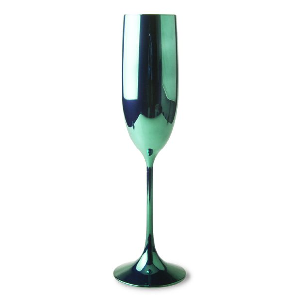 Green plastic wine cups