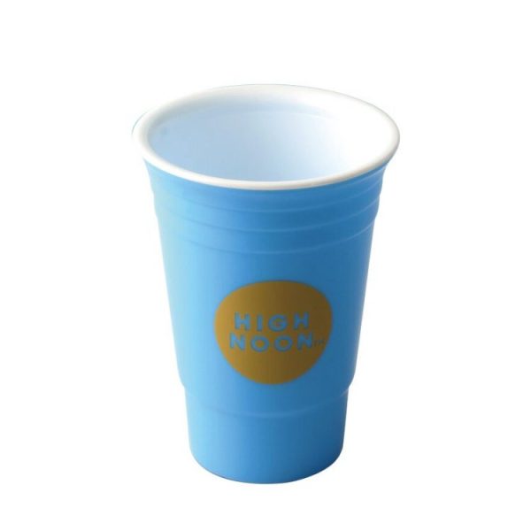 red plastic solo cup for party