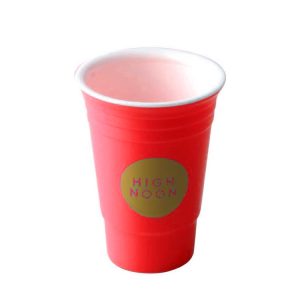 red plastic solo cup
